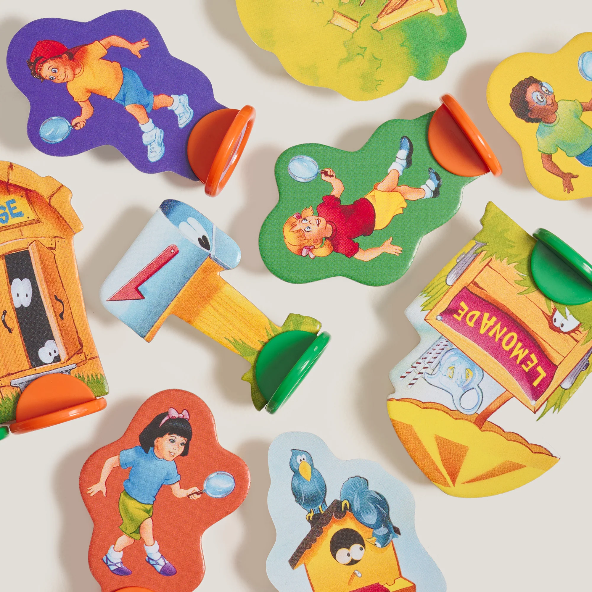 Clue Jr Vintage Bookshelf Edition - Image 5