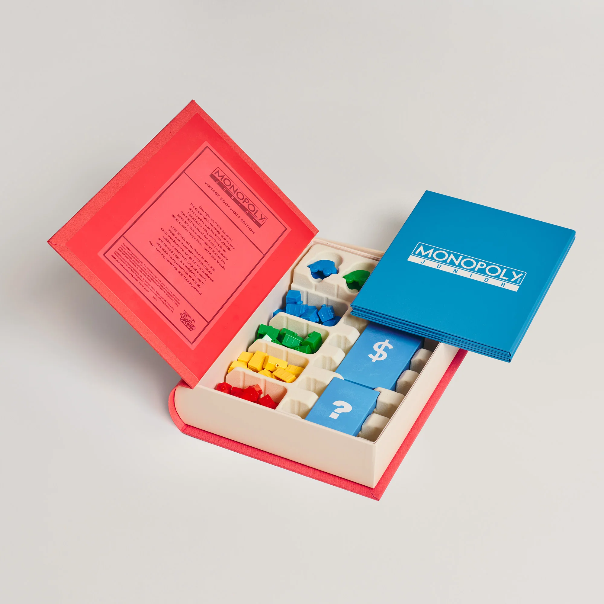 Monopoly Junior Vintage Bookshelf Edition - Image 3