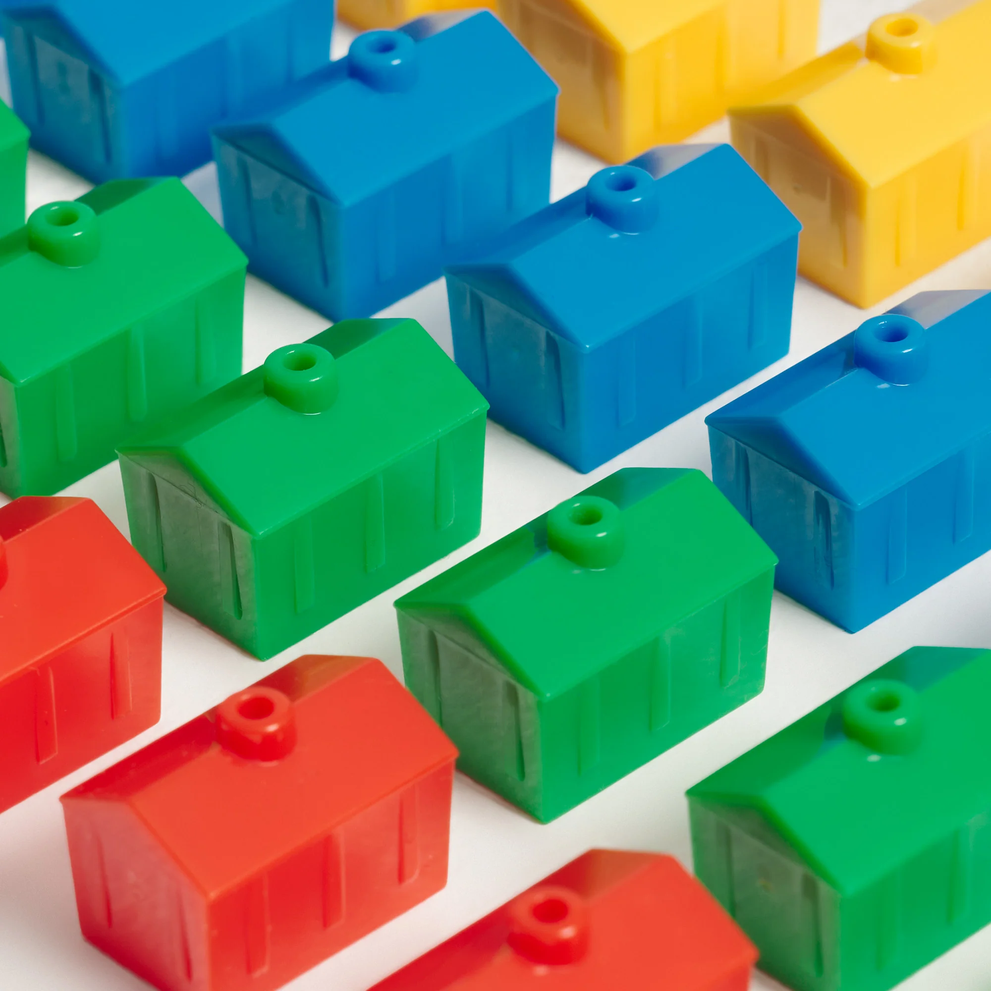 Monopoly Junior Vintage Bookshelf Edition - Image 6