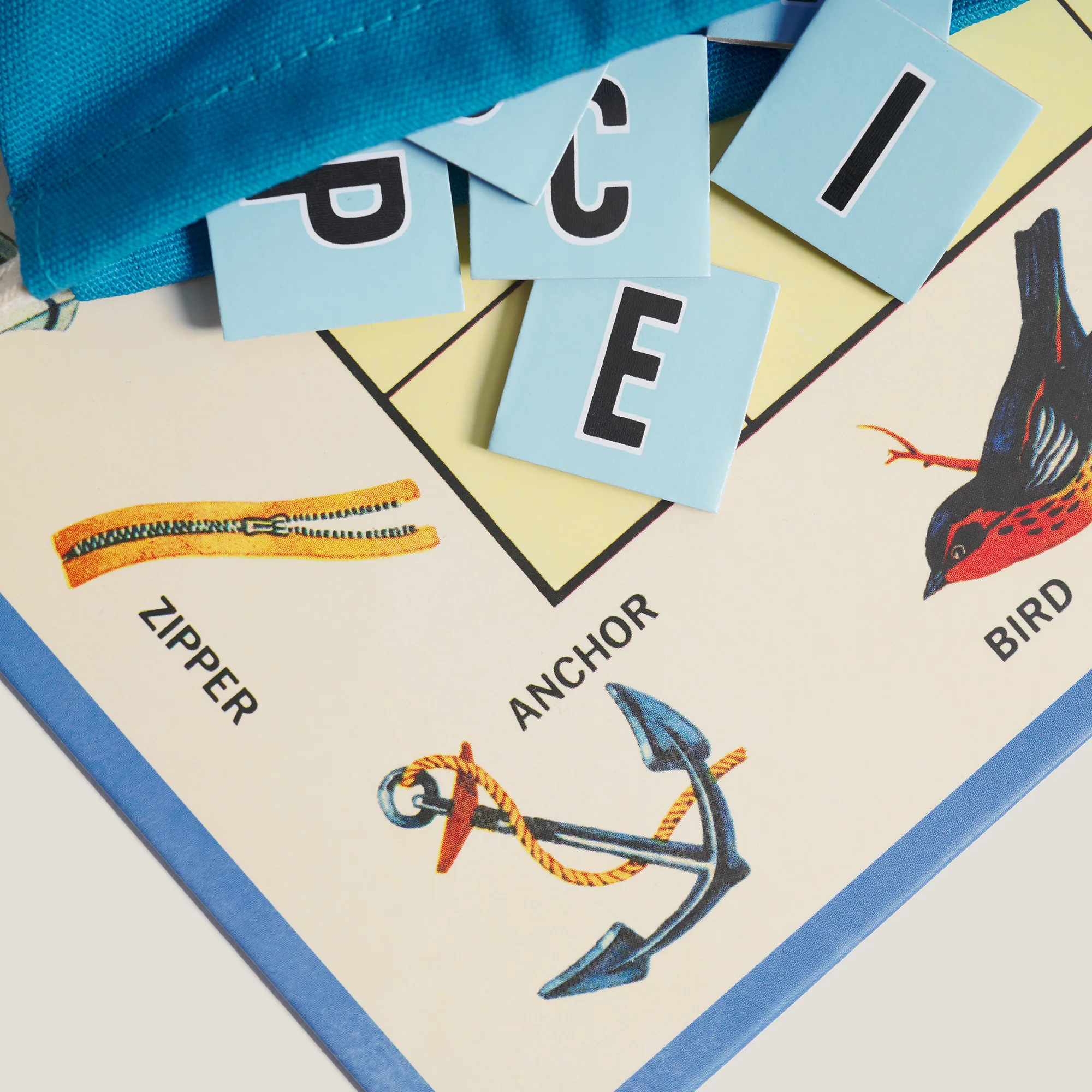 Scrabble for Juniors Vintage Bookshelf Edition - Image 7